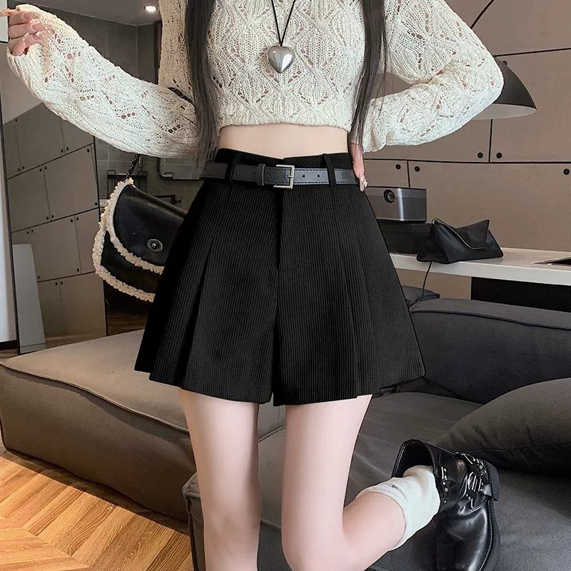 High Waist Corduroy Shorts Women's Autumn 2024 New Slim Wide Leg Pants Outer Wear Casual Pants Pleated Boots Trendy