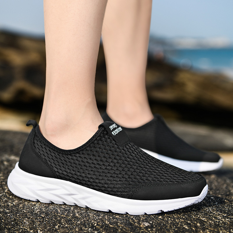 Picture of Cross-border plus size Outdoor Autumn New Couple Casual Mesh Men's Shoes Soft Sole Lightweight Breathable Running Shoes sneaker