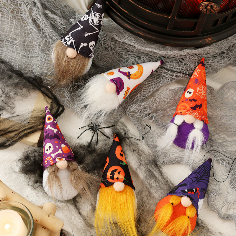 Cross-Border New Product Halloween Decorations Mini Faceless Old Man Doll Pendant Halloween Party Arrangement Guide