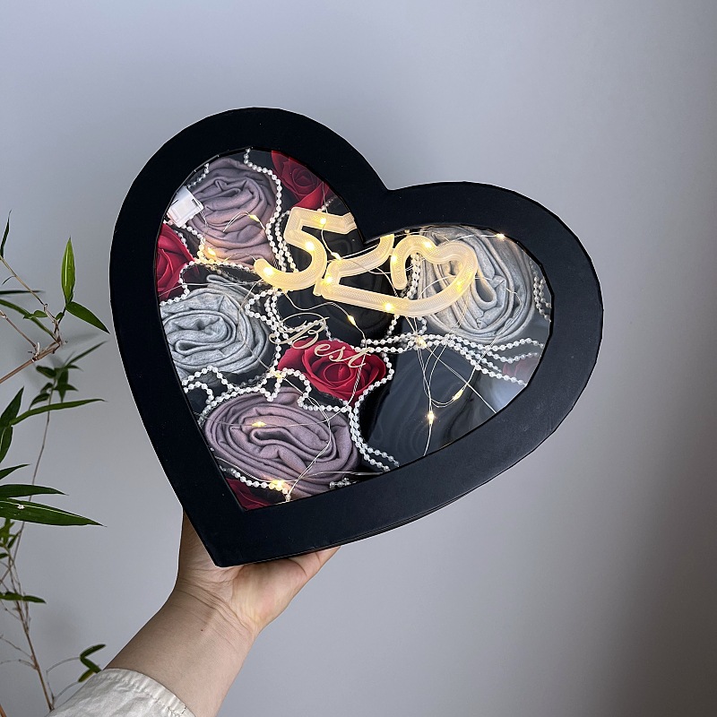 Birthday Gift Box, Heart Box for Husband, Practical Surprise 520 High-End Ritual Romantic Chinese Valentine's Day Finished Product