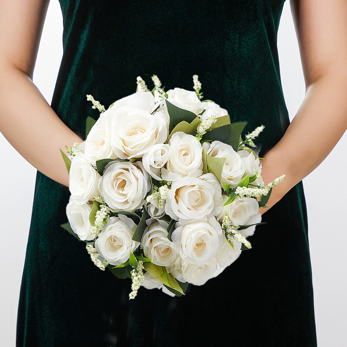 Picture of Bridal Rose Bouquet, Wedding Gypsophila Flower Tassel, Korean-Style Certificate-Holding Bouquet, Western-Style Wedding White Bouquet Supply