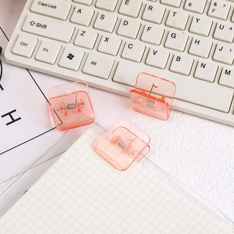 Picture of Manufacturer Wholesale Acrylic Square Clips for Organizing and Storing Office Study Materials and Test Papers on the Desktop