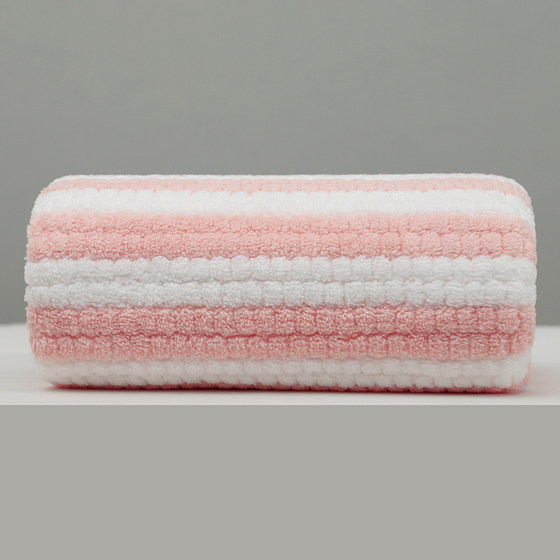 Picture of New Coral Velvet Cloud Plaid Towel, Water-Absorbent, Quick-Drying Candy Corduroy, Non-Shedding, Soft Edge-Wrapped Bath Towel