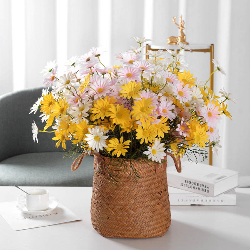 5 Dutch Chrysanthemum Artificial Daisy Cosmos Home Wedding Photography Props Decoration Artificial Flower Manufacturer Wholesale