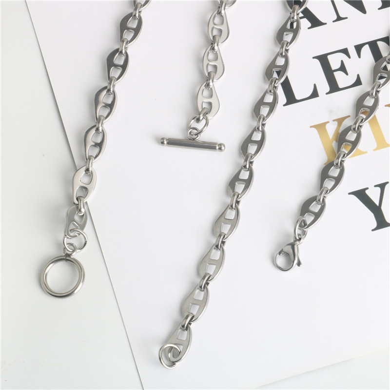 Picture of European and American Fashion ins Diamond Pig Nose Stitching Titanium Steel Necklace Fashion Design Cold Style Metal Neck Chain