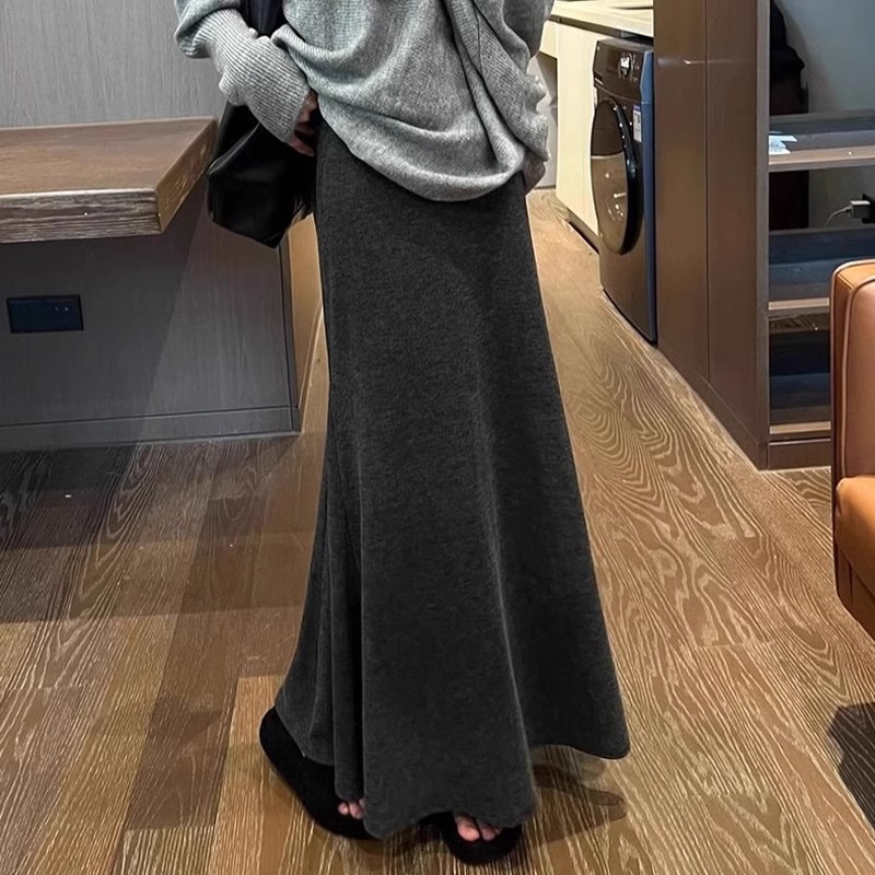 Lazy Relaxed Cashmere Fishtail Skirt Women's Autumn and Winter 2024 New High Waist Slimming Gray Half-length Skirt