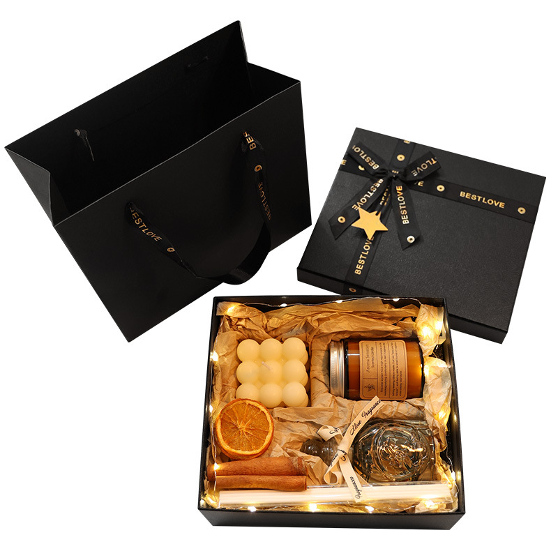 Picture of Lover's March 8Th Scented Candle Gift Box Indoor Creative Glass Cup Atmosphere Incense Fragrance Accompanying Gift List