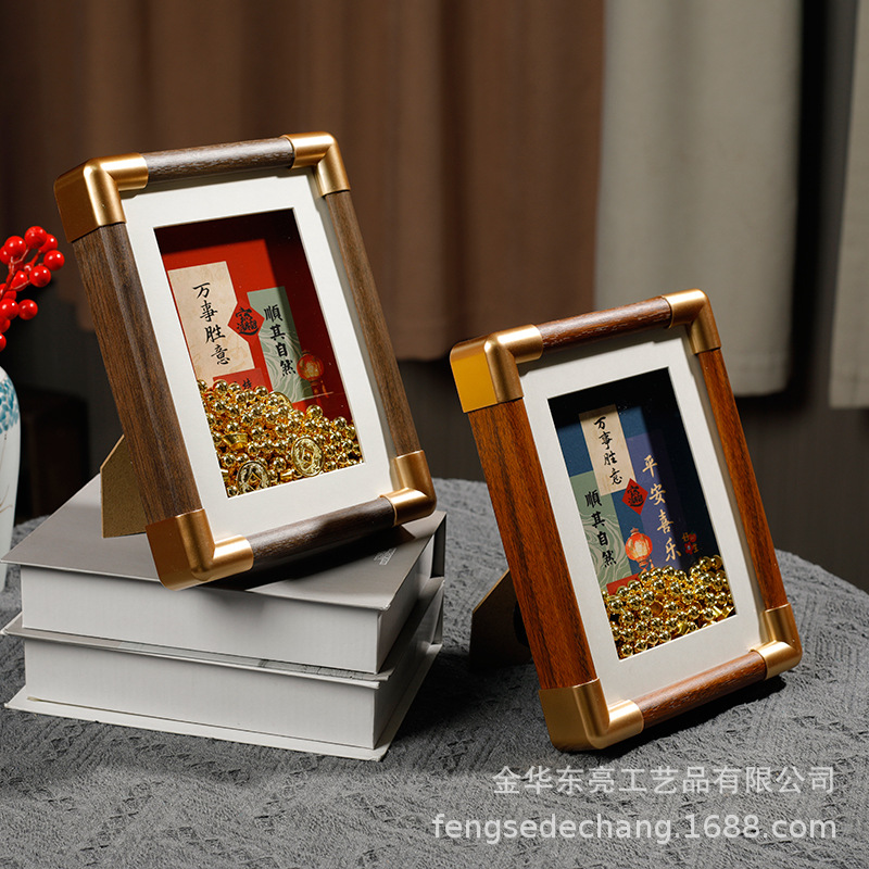 Picture of Solid wood hollow imitation copper corner photo frame texture wooden table wholesale high-end desktop ornaments picture frame manufacturers wholesale