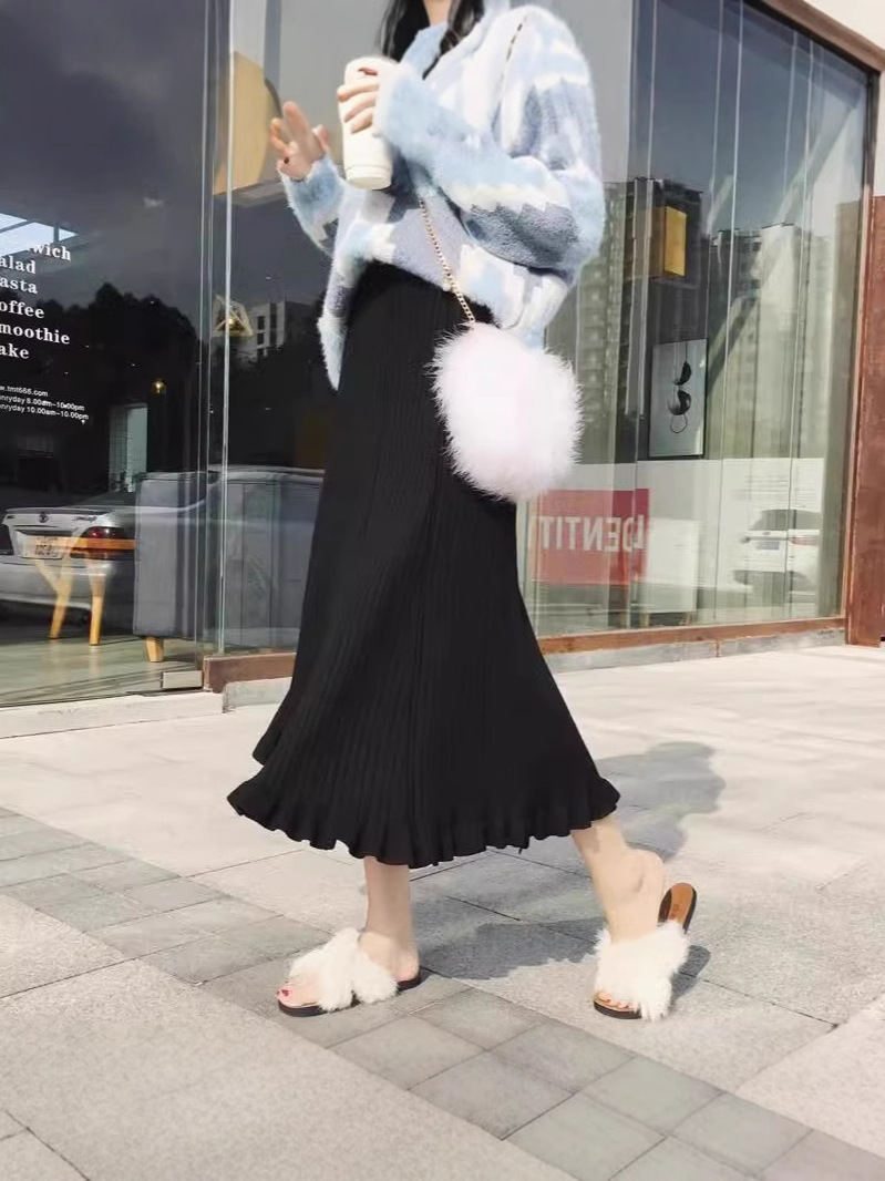 Foreign trade autumn and winter 2024 new wooden ear knitted half high waist slimming all-match wool fishtail