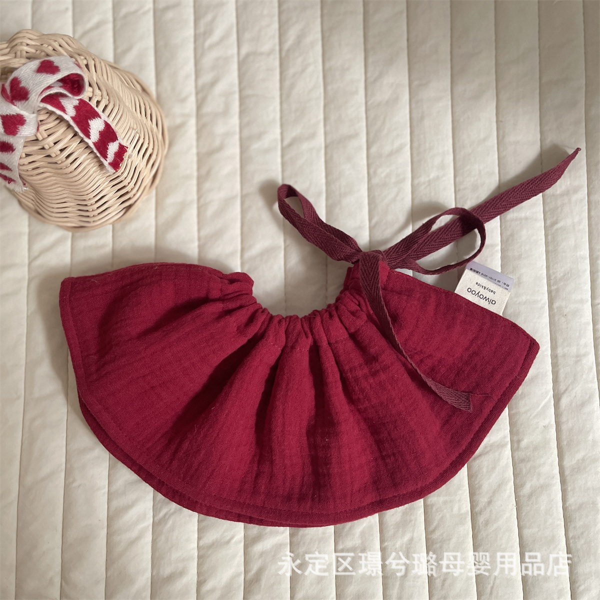 Picture of Baby 4-Layer Cotton Gauze Bib with Tie, 360-Degree Anti-Spit-Up Bib for Infants