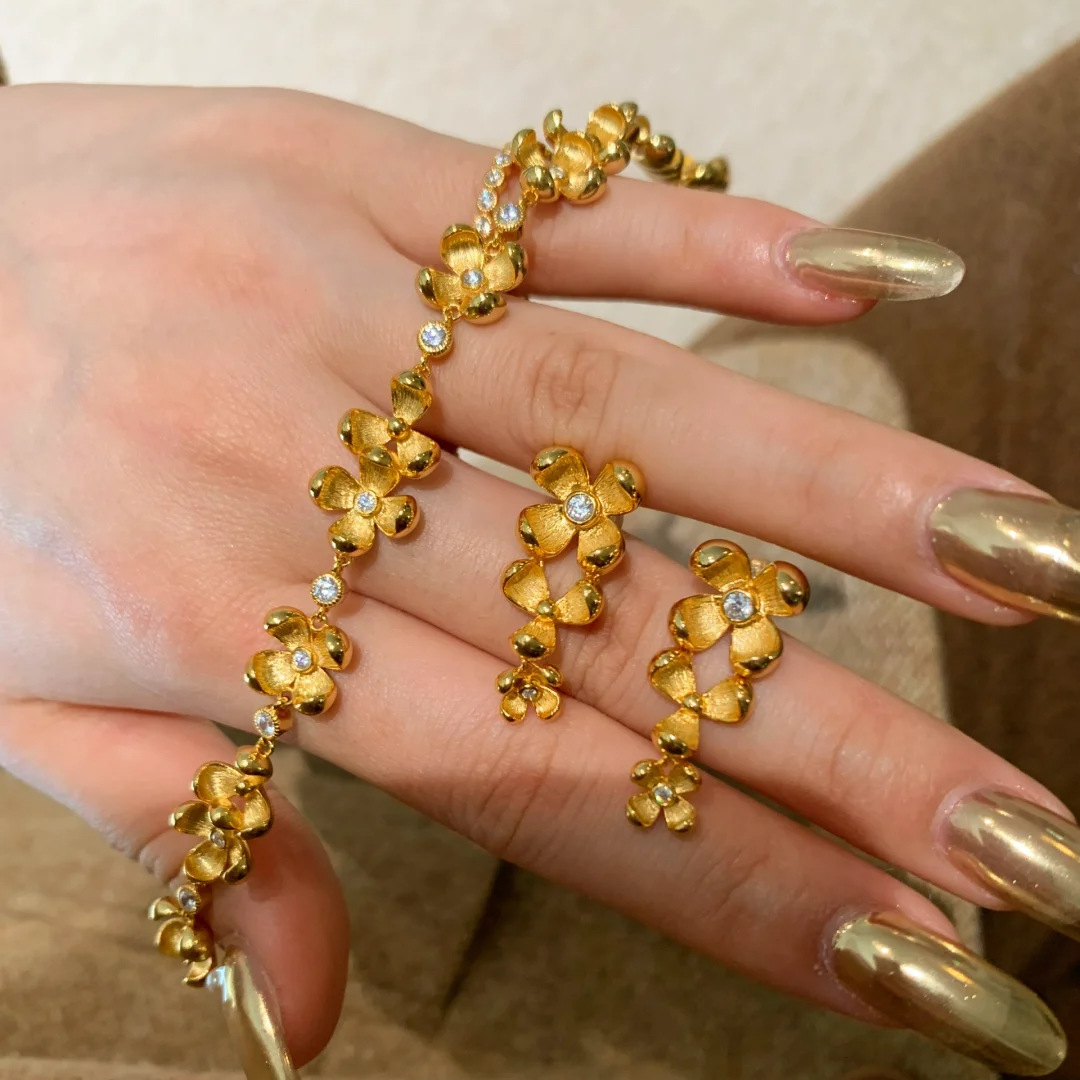 Light Luxury Elegant Oriental Aesthetics Osmanthus Bracelet New Chinese Style Rich Osmanthus Blossom Ear Stud with Diamond Osmanthus Ring for Women