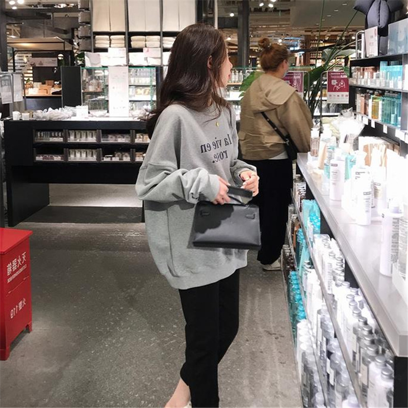 Picture of Wholesale 2025 Spring New Korean Style Loose Letter Printed Thin Sweatshirt Women's Pullover Long-Sleeved Student Top Trendy
