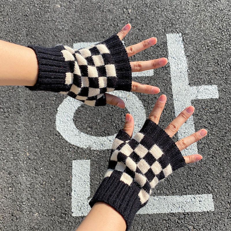 Checkerboard Black and White Plaid Half Finger Gloves Young Couple Knitted Autumn and Winter Cool Typable Hand Socks Half Hand Guard