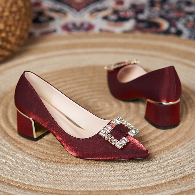 Cheongsam Wedding Shoes Square Heel New Middle-aged and Old People Coarse Heel High-end Red High-heeled Shoes for Mother-in-law Wedding Banquet Shoes