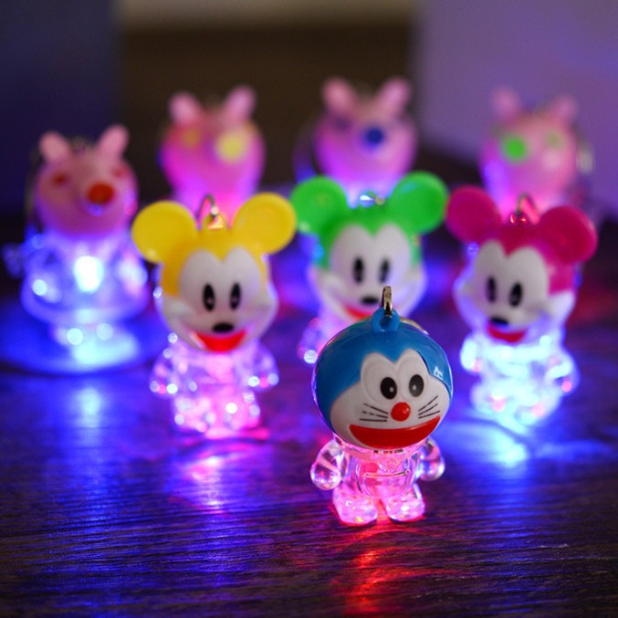 Led Flash Cartoon Jingle Cat Mickey Mouse Luminous Keychain Cute and Cute Anti-Key Lost Key Buckle