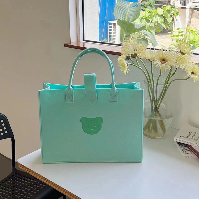 Picture of Cute bear felt handbag new simple all-match Fashion handbag open shoulder bag printable LOGO