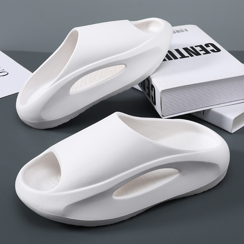 Slippers Summer New Men's Simple All-match Outer Wear Thick Bottom Non-slip Men's Sandals and Slippers Casual Beach Slippers