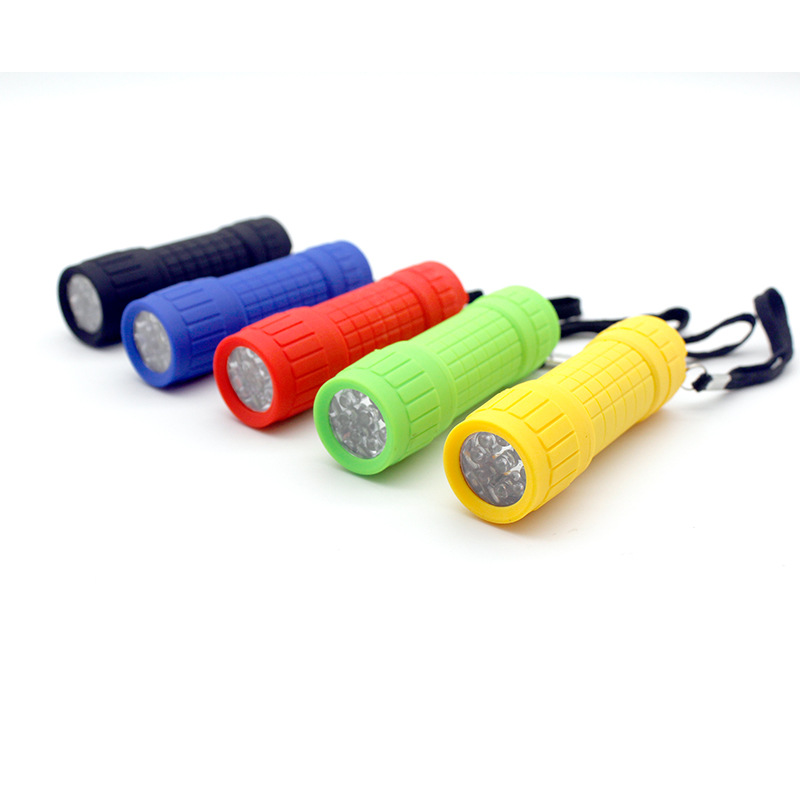 9Led Plastic Flashlight New Hand-Held Flashlight Led Plastic Bright Flashlight Outdoor Lighting
