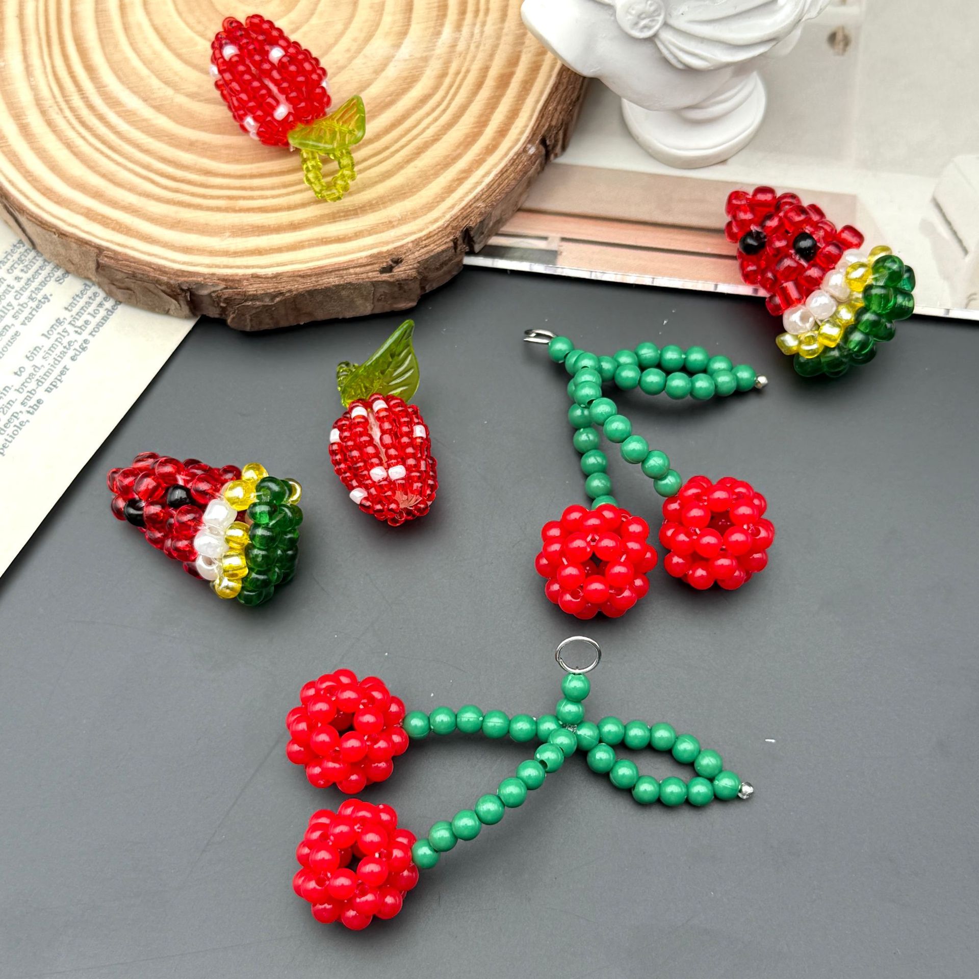 Small fresh simulation fruit colorful crystal purple grape DIY hand-woven hairpin hair accessories