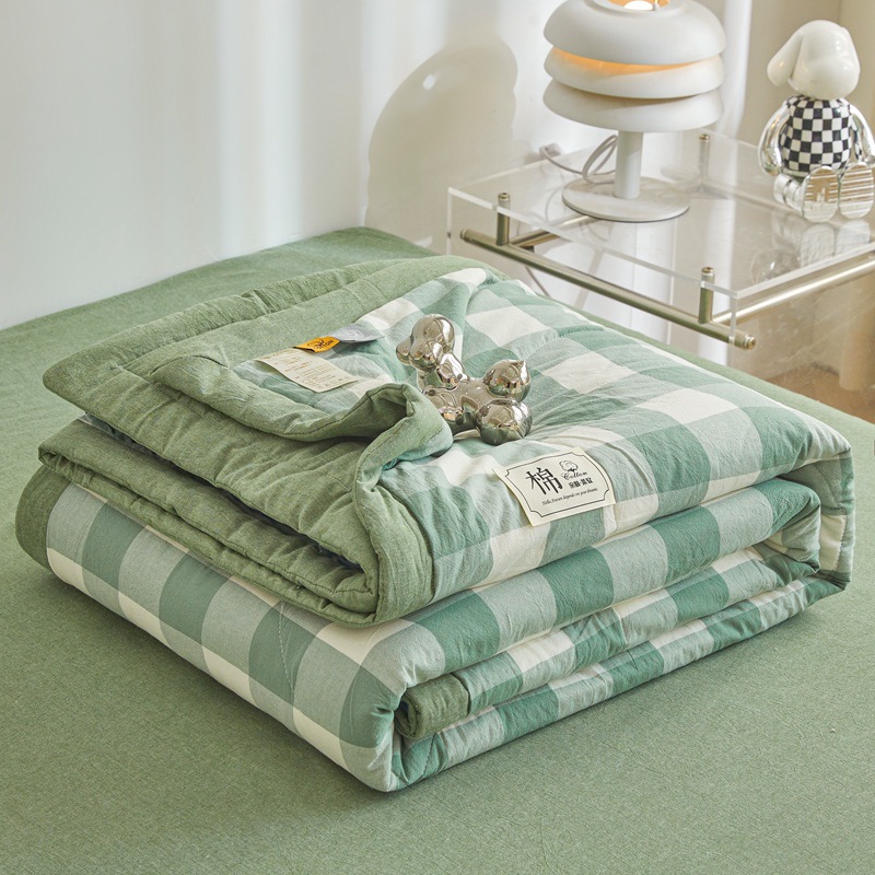 Picture of Class A unprinted wind water washed cotton summer quilt solid color Xinjiang cotton air conditioning quilt machine washable summer cool quilt thin quilt gift