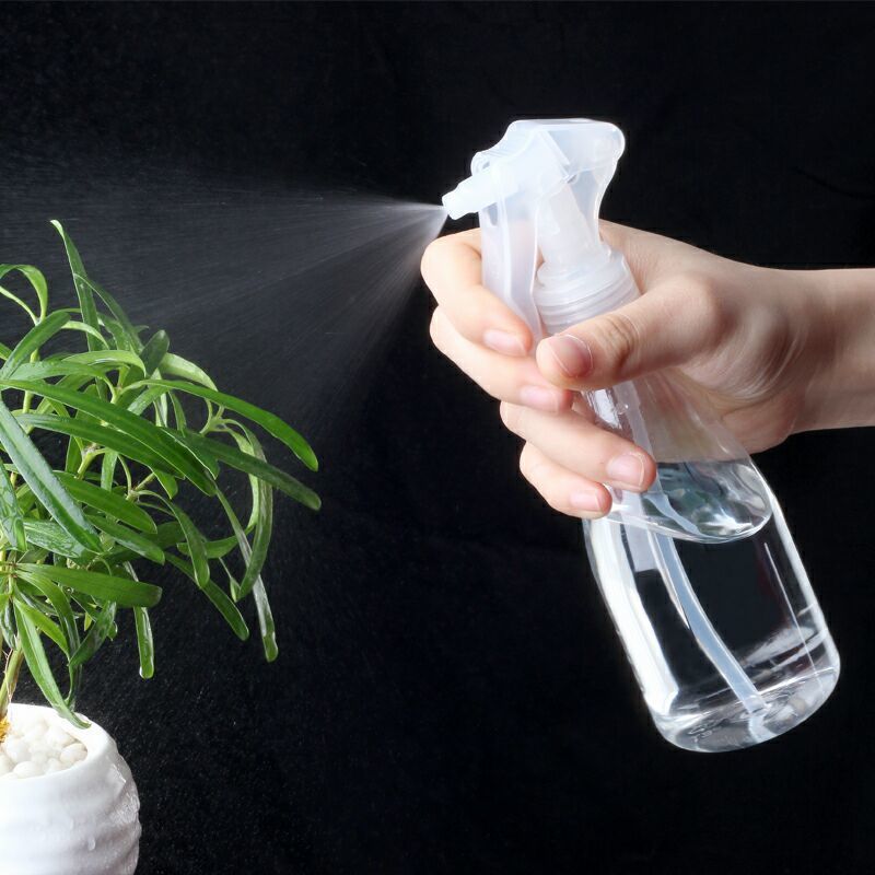 200ml Spray Bottle Spray Bottle Ultra-Fine Mist Spray Bottle Alcohol Disinfection Refill Bottle Push-Type Flower Watering Can Spray Bottle