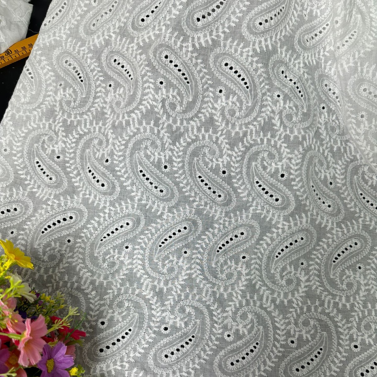 Pure Cotton Embroider 9088 Cotton Thread Punched Fabric Cotton Embroider Cut Out Embroider Cotton Summer Women's Clothing Fabric