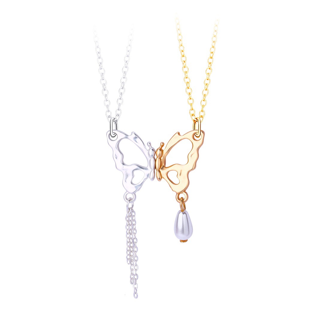 Cross-border hot sale butterfly necklace simple fashion magnet alloy pendant men's and women's Valentine's Day Jewelry Wholesale