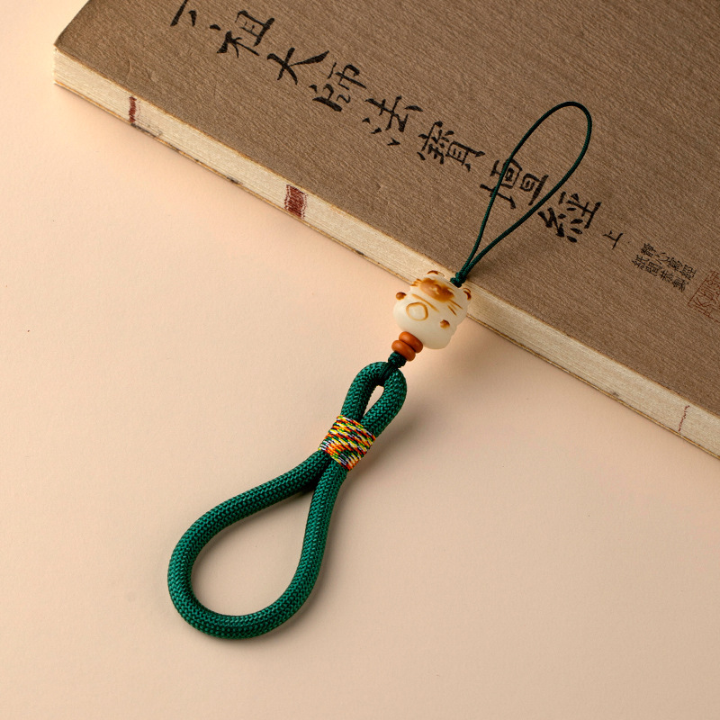 Picture of Cute Bodhi Lucky Cat Mobile Phone Chain Wrist Hanging Chain Pendant Pendant Exquisite Anti-loss Drop-resistant Mobile Phone Case Lanyard