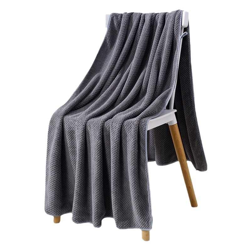 [Anchor welfare] Large pineapple Plaid bath towel single towel adult high density coral velvet soft absorbent home