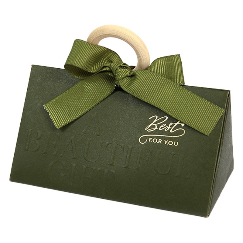 European Style Simple Kraft Paper Triangle Accompanying Gift Wedding Candy Box Wedding High-end Wedding Creative Portable Gift Box