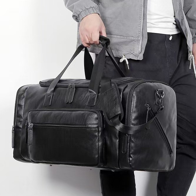 Large Capacity European and American Men's Leather Travel Bag Business Handbag Sports Travel Men's Travel Bag