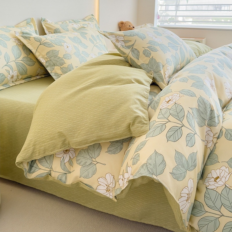 Simple and Thickened Brushed Cotton Bedding Set with a High-End Feel, Four-Piece Set, Washed Cotton Bed Sheet, Duvet Cover, Dormitory Three-Piece Bedding Set