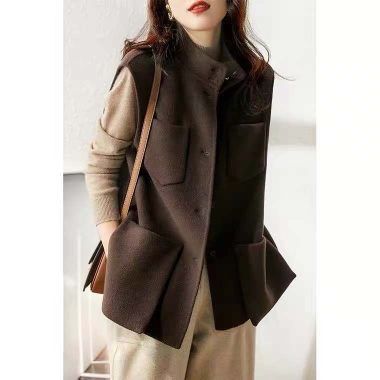 Picture of In-Stock Manufacturer Direct Sale New Large Pocket Workwear Style Wool Double-Sided Vest Jacket for Women Autumn and Winter