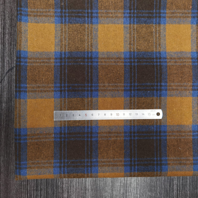 Picture of Spot twill sanding cotton plaid children's shirt plaid fabric 21 yarn-dyed flannel decorative fabric