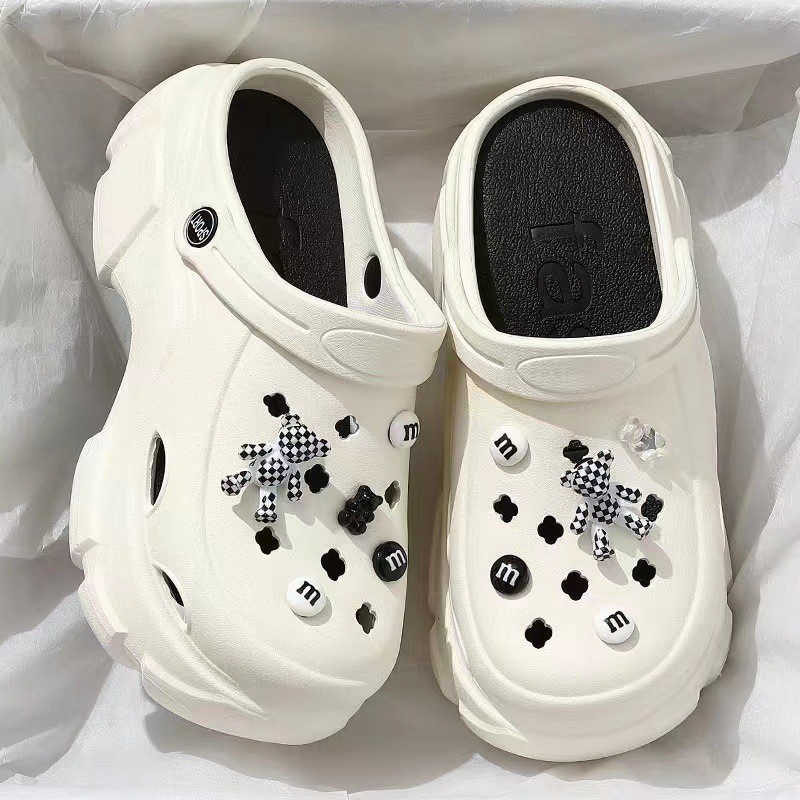 Picture of Baotou EVA hole shoes in 2025 new fashion and versatility student comfortable and casual two-wear non-slip slippers for women's summer