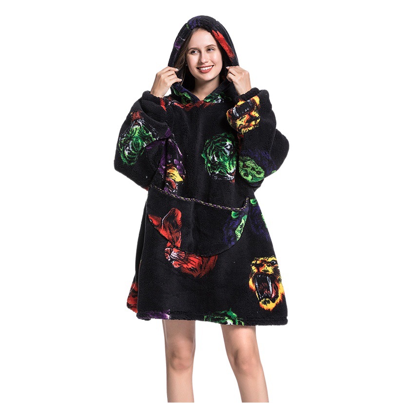 Cold-Proof Clothing Wearable Blanket Flannel Sweatshirt Oversized Warm Pullover Lazy Tv Blanket Thickened