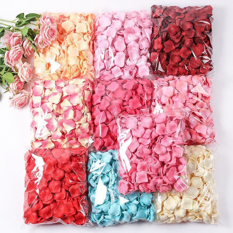 Simulation rose petals wedding confession decoration hand-scattered flowers Valentine's Day proposal manufacturing romantic wedding room layout supplies