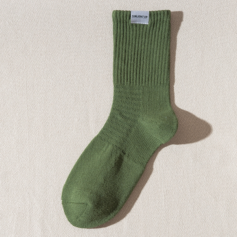Picture of Autumn and Winter New Breathable Sports Trendy Socks Men's Towel Bottom Mid-length Socks Korean Letter Cloth Label Basketball Men's Stockings