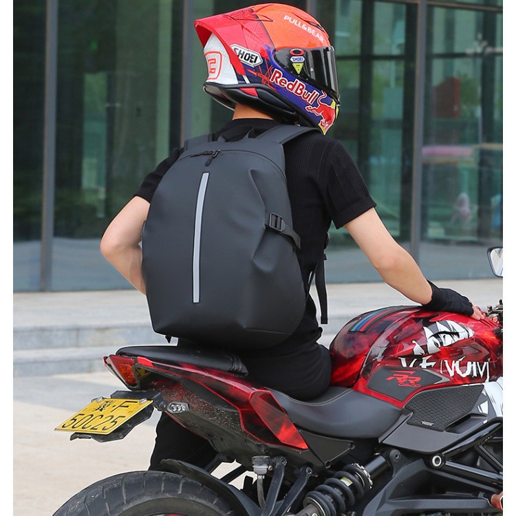 Helmet Bag, Bicycle and Motorcycle Storage, Fitness Bag, Large Capacity Waterproof Reflective Design, Built-In Helmet Riding Bag
