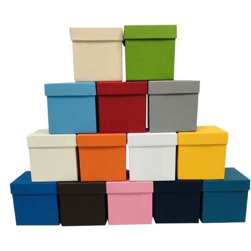 Christmas Gift Box Christmas Eve Apple Packaging Box Halloween Candy Gift Box Scented Candle Gift Box Wholesale