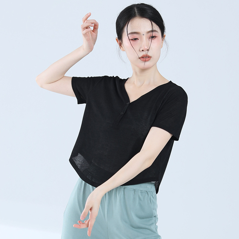 Picture of Thin V Neck Yoga Wear, Long-Sleeved Short Style, Loose-Fitting Outdoor Fitness Top, Breathable Daily Sports Blouse