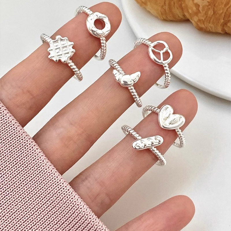 Bread head plain ring female niche high-end light luxury Joker ins style does not fade opening new wholesale