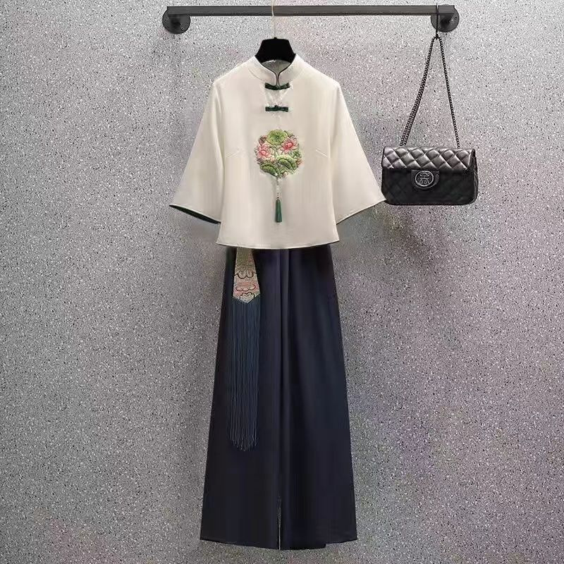 Picture of Republic of China Style Tang Suit Women's Clothing Improved Cheongsam Ear-picking Clothing Zen Style Young Tea Artist's Top Middle Sleeve suit Women