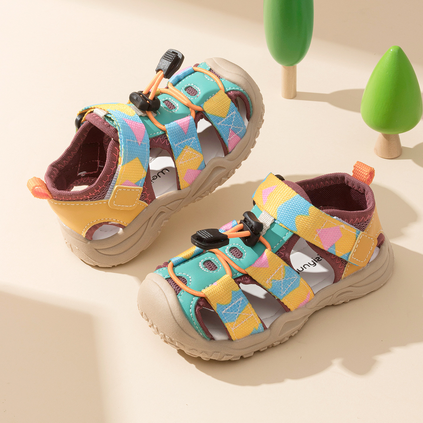 2025 New Summer Toddler Sandals Girls Soft Sole Non-Slip Baby Shoes Boys Baby Shoes Sneakers Shoes