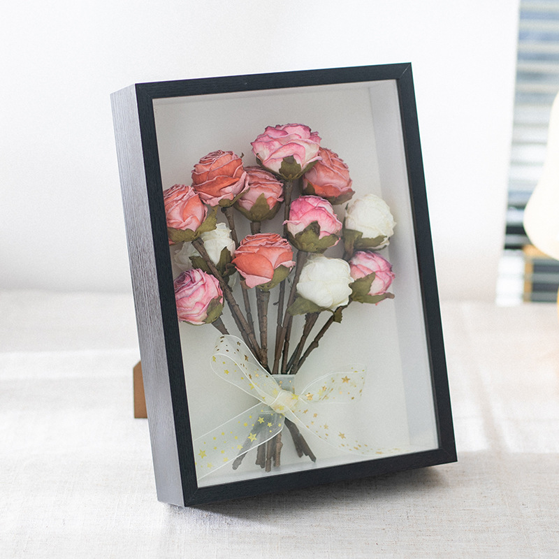Picture of Dried flower photo frame wholesale handmade diy Three-Dimensional Hollow specimen frame 8 inch 7 inch insect clay model table picture frame