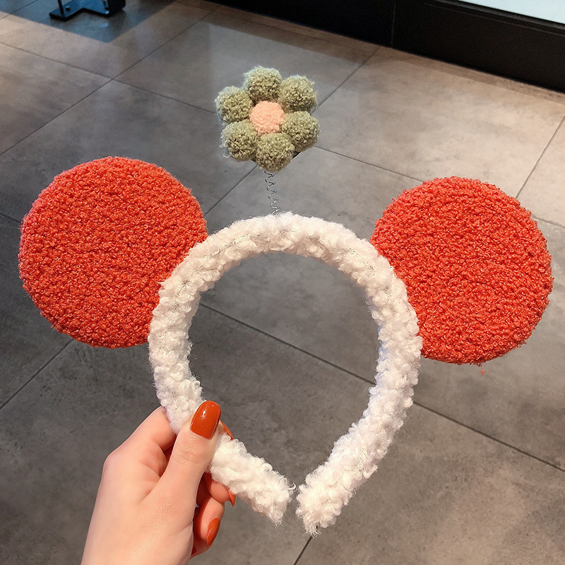 Picture of Special Headband for Face Washing for Women 2025 New Autumn and Winter Cute Bear Headband Hairband Hairpin Hair Accessory Plush Headwear