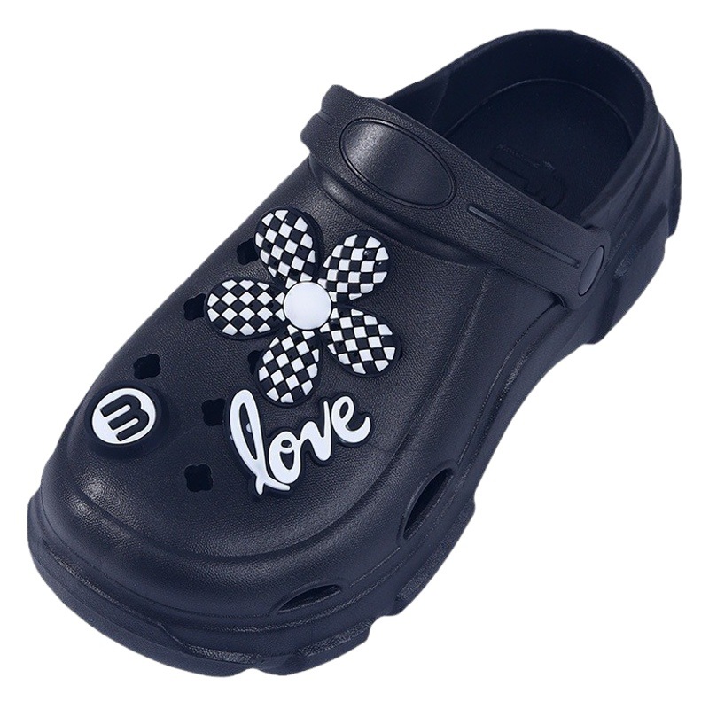 Closed toe hole slippers for women Summer new Korean style fashion student girl cartoon height increasing outdoor beach sandals wholesale