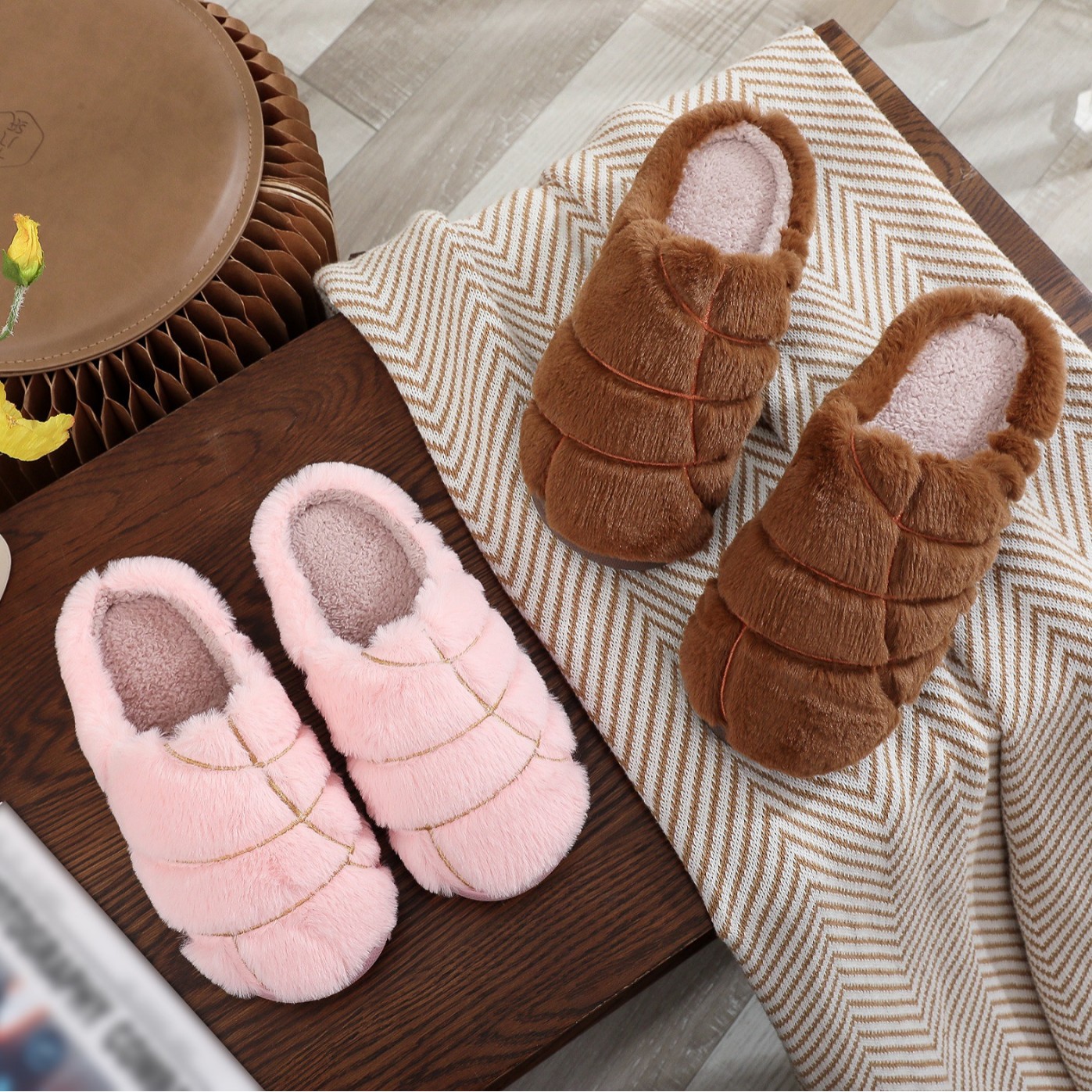 New cross-border Christmas cotton slippers for men and women home conchas Mexico winter warm indoor rabbit plush