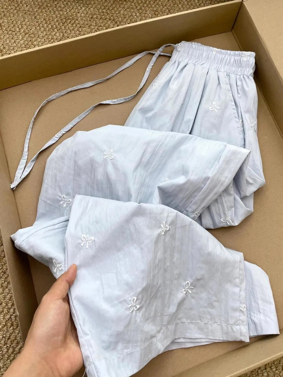 Bow Embroidered Pure Color Casual Pants Summer Thin 2024 New Design Drapedy Straight Casual Wide Leg Pants