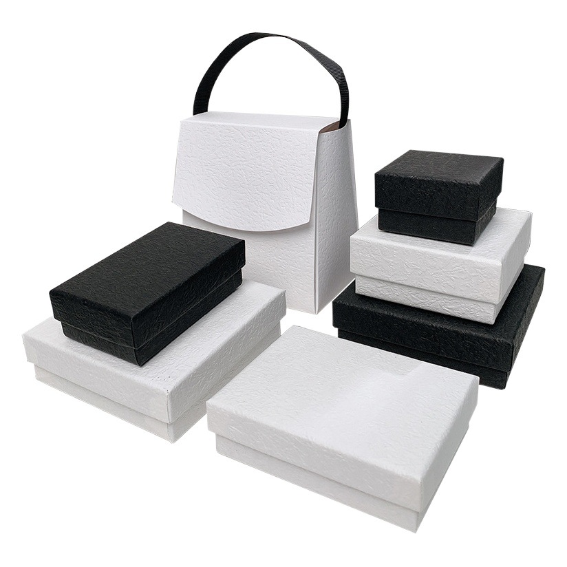 Factory direct simple black and white jewelry box ring earrings necklace bracelet bracelet jewelry packaging box
